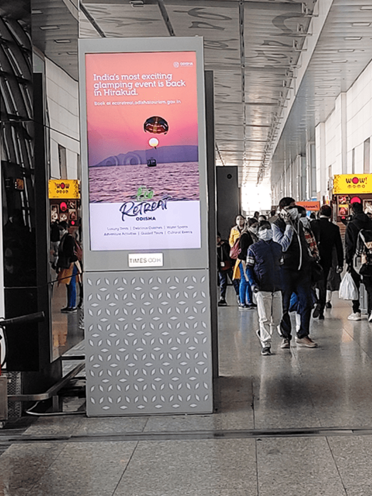 Recall Advertising - Airport Digital Media